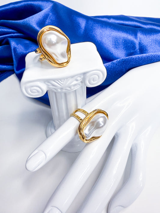 Pearl Goddess Ring