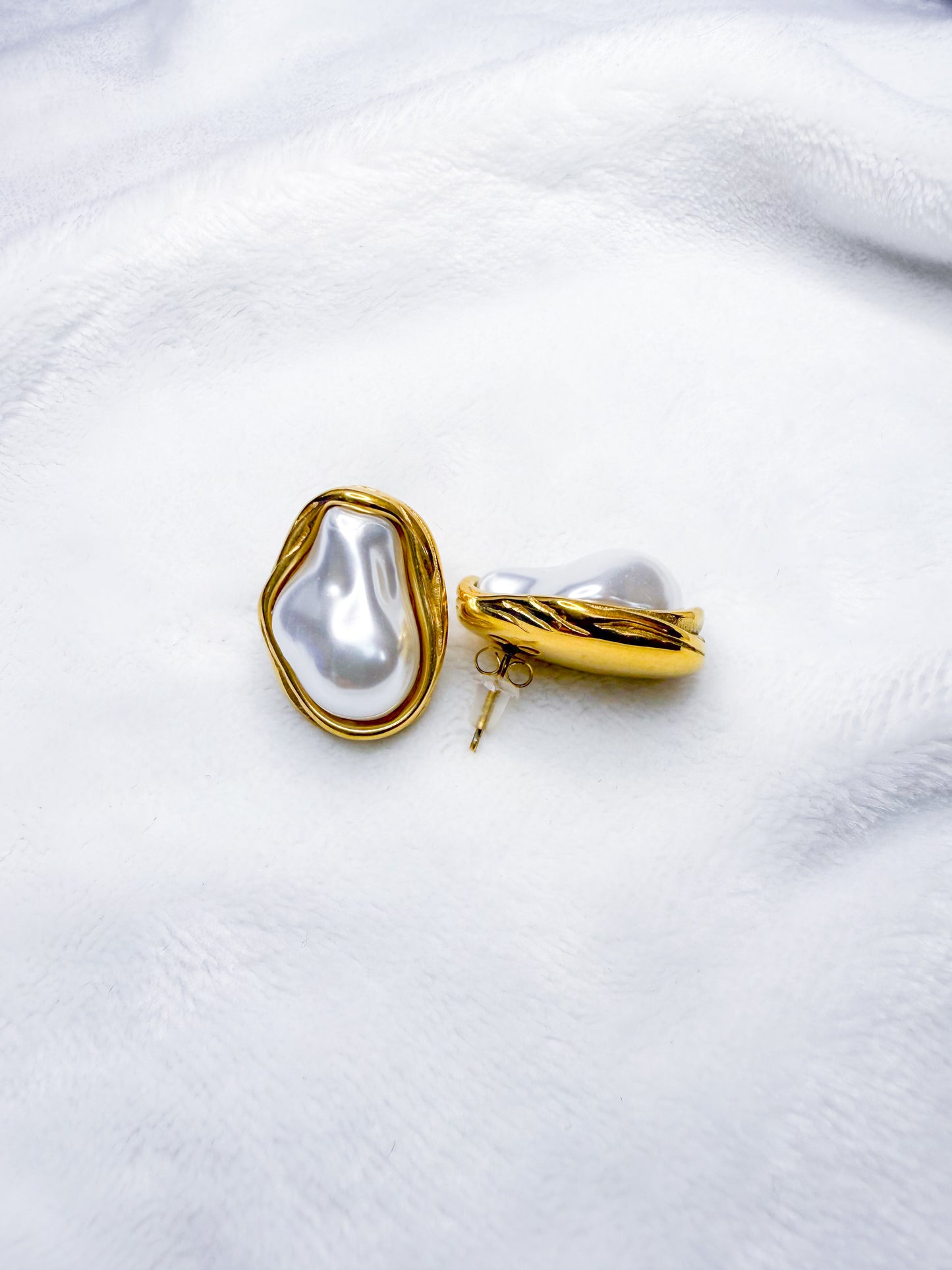 Pearl Goddess Earrings