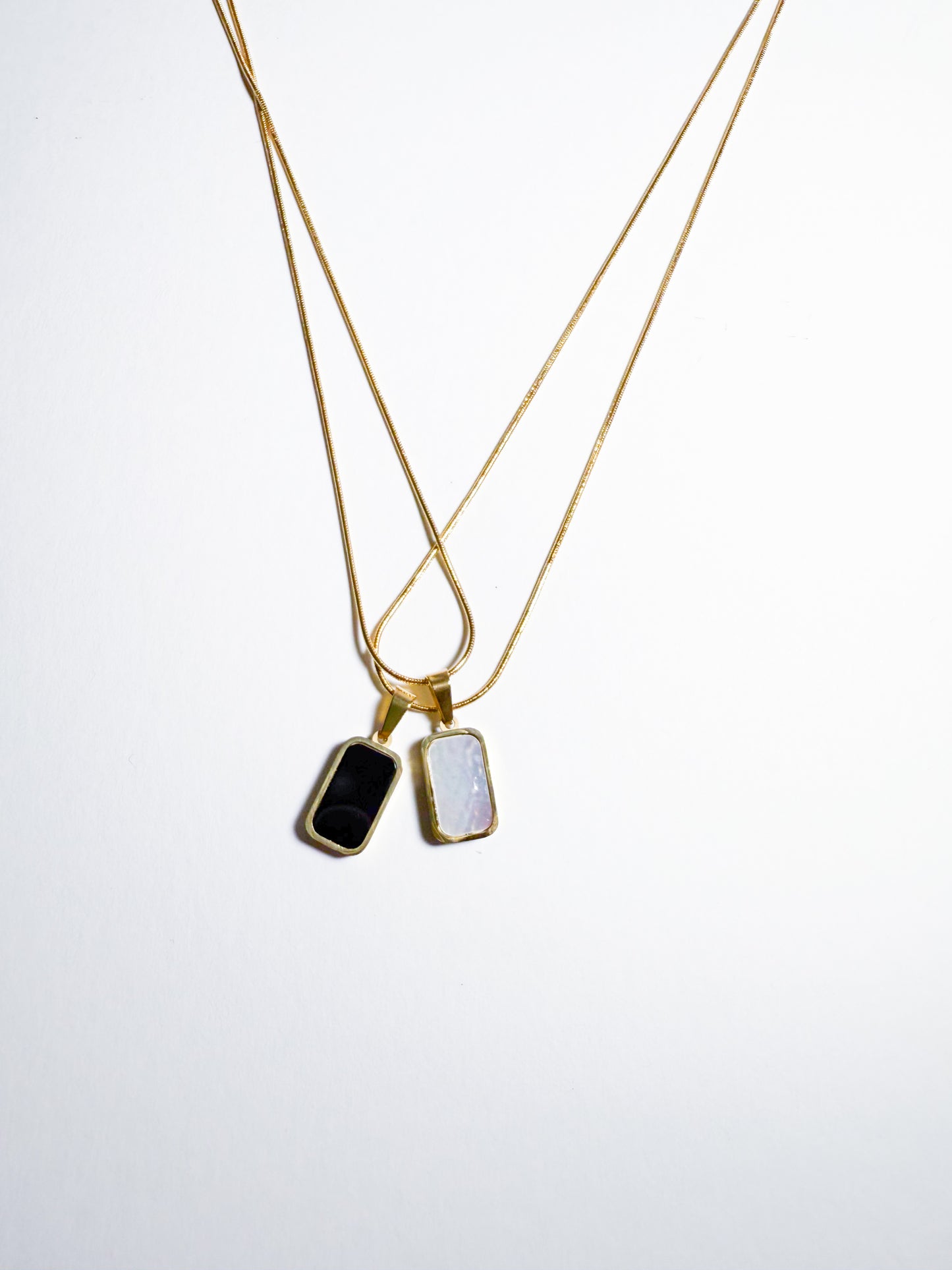Blanc Noir Necklace