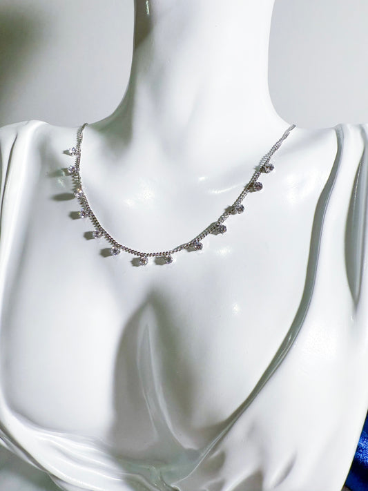 Queen's Lace Necklace (Silver)