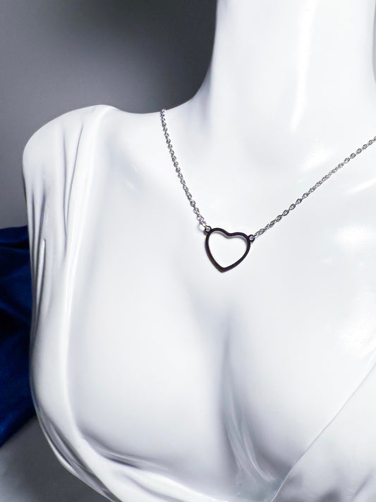 Pure Heart Necklace (Silver)