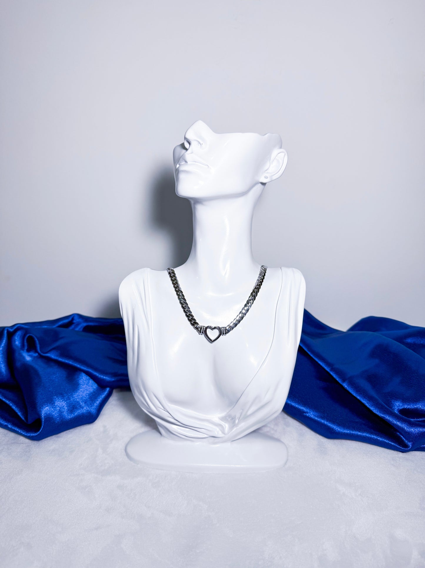 Open Heart Necklace (Silver)