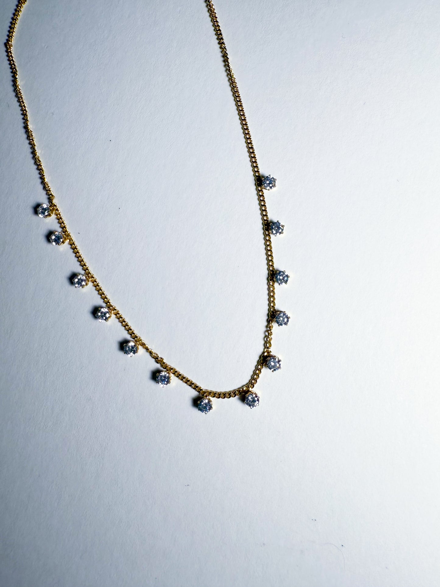 Queen's Lace Necklace (Gold)